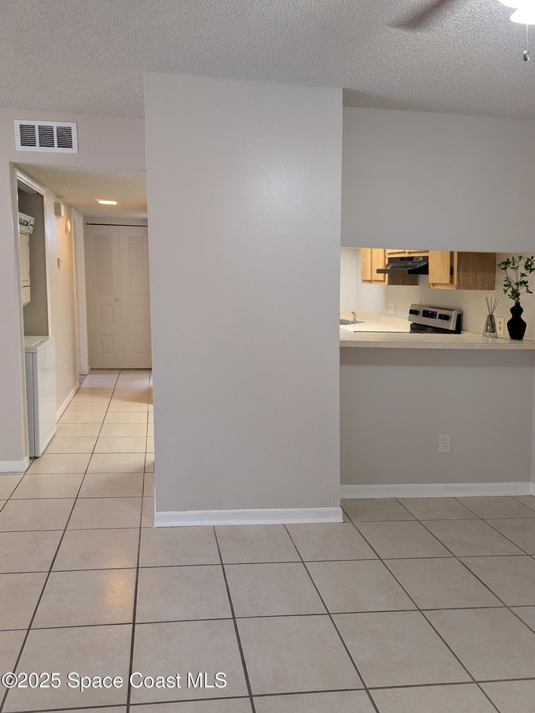 1648 Sunny Sunny Brook Lane Ne - Photo 2
