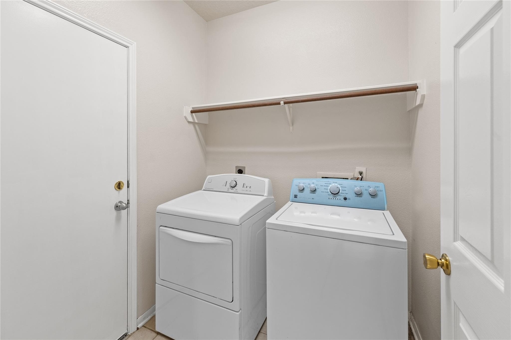 3106 Birchleaf Drive - Photo 10
