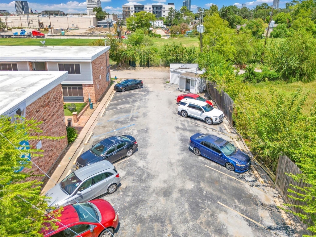 2011 Marshall Street - Photo 17