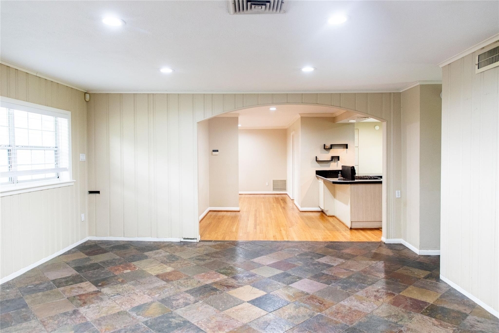 5564 Aspen Street - Photo 3