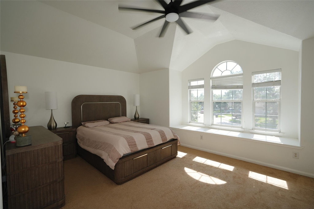 19202 Dickson Park Drive - Photo 8