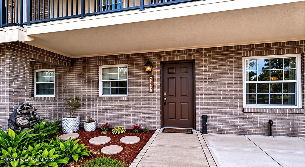 3118 Sir Hamilton Circle - Photo 0