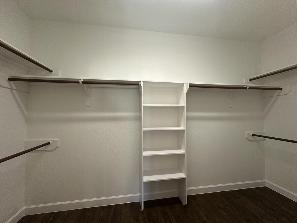 2438 Garden Falls Dr - Photo 10