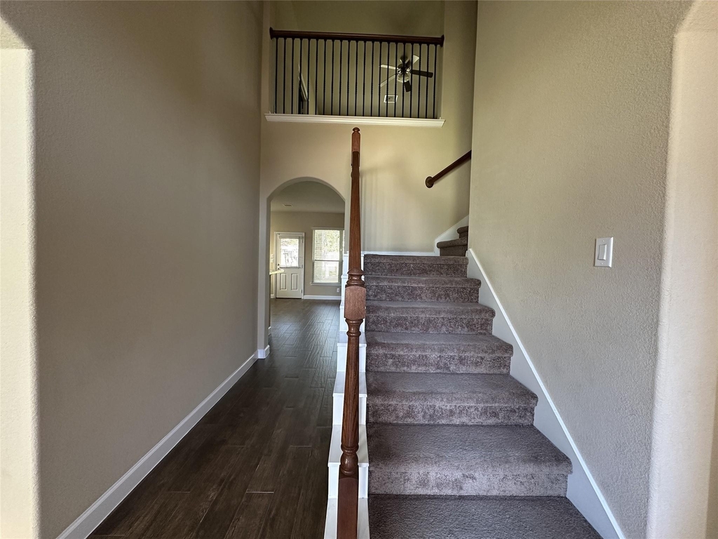 2438 Garden Falls Dr - Photo 12