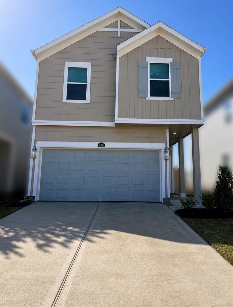 3208 La Rambla Drive - Photo 0