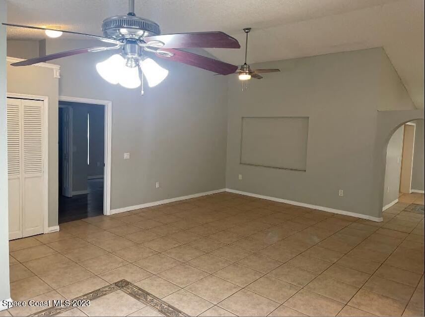 4030 Sheridan Avenue - Photo 11