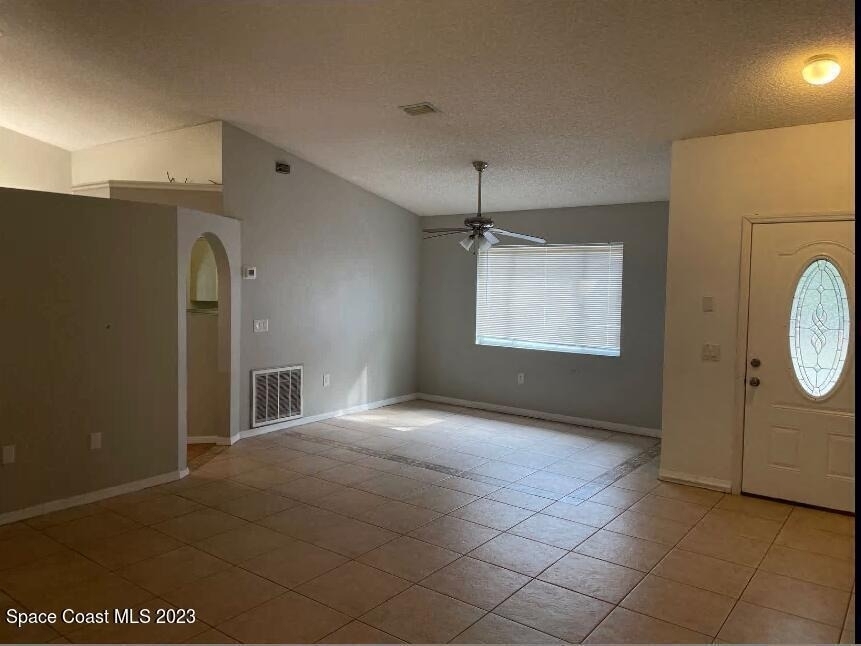4030 Sheridan Avenue - Photo 10