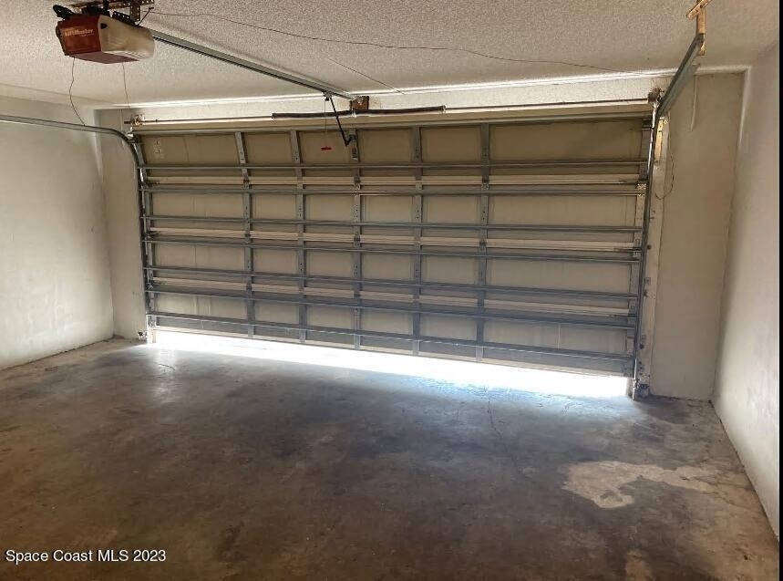 4030 Sheridan Avenue - Photo 25