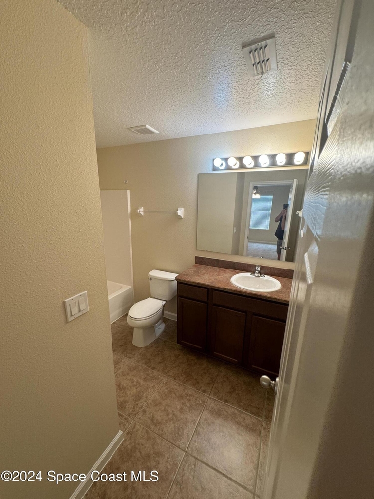 2700 Revolution Street - Photo 18