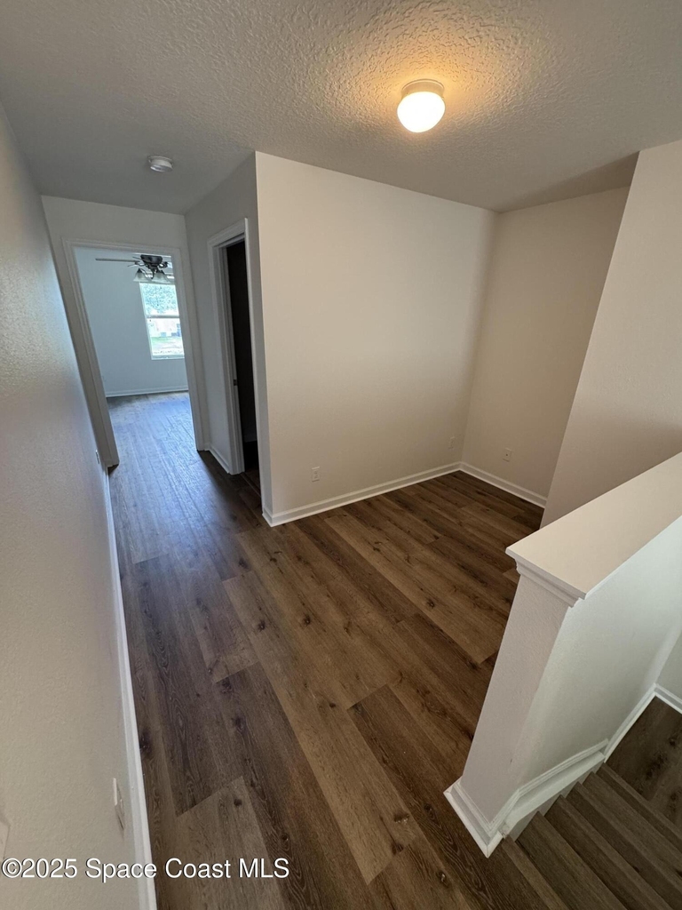2700 Revolution Street - Photo 9