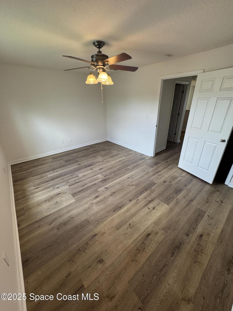 2700 Revolution Street - Photo 6