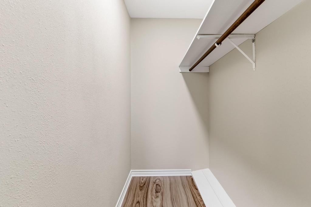 445 Longmeadow Street - Photo 27