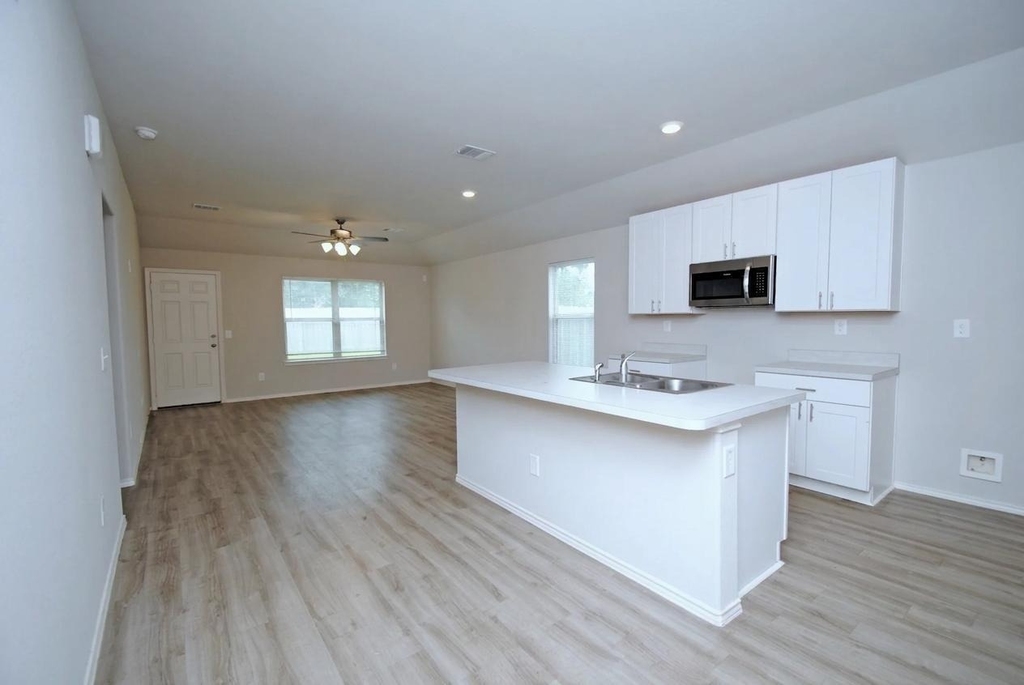 2006 Brixham Bluff Lane - Photo 20