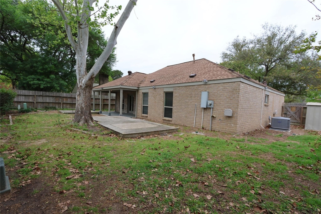 15911 Haven Hills Drive - Photo 14