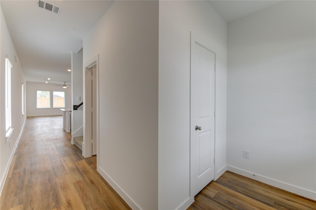 9043 Rose Water Trail - Photo 3