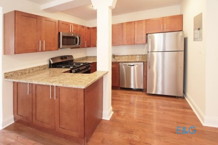 1 Bennett Avenue - Photo 3