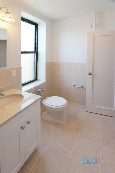 1 Bennett Avenue - Photo 9