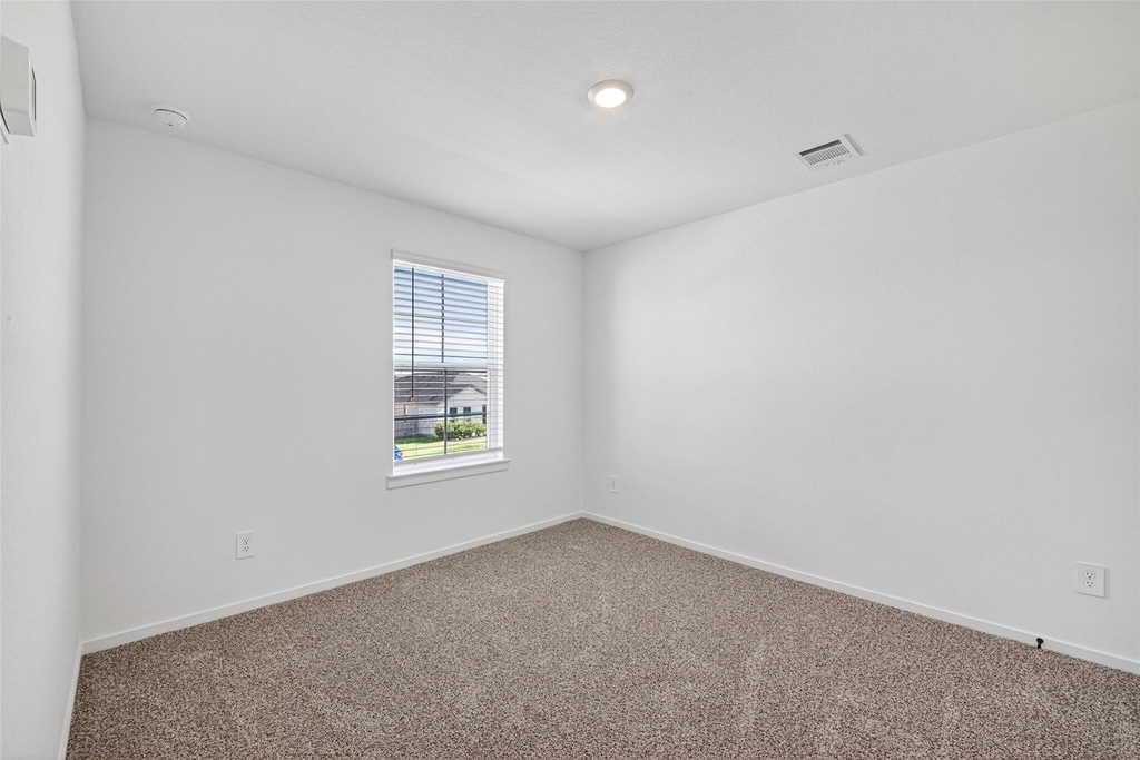 407 Robin Street - Photo 25