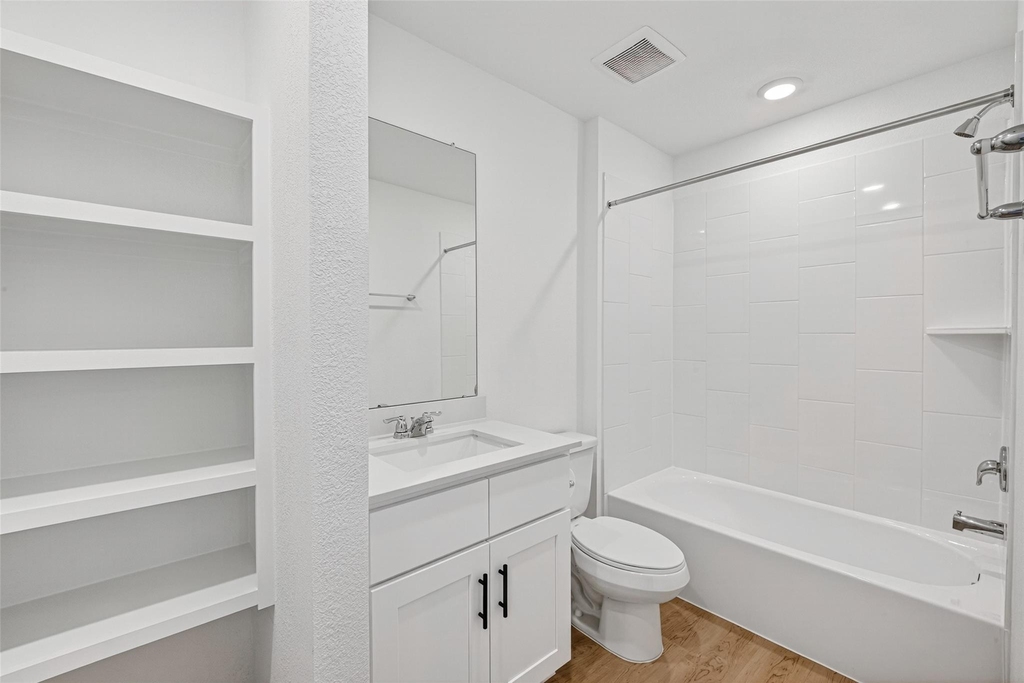 407 Robin Street - Photo 24