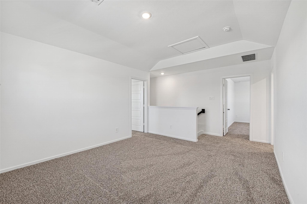 407 Robin Street - Photo 22