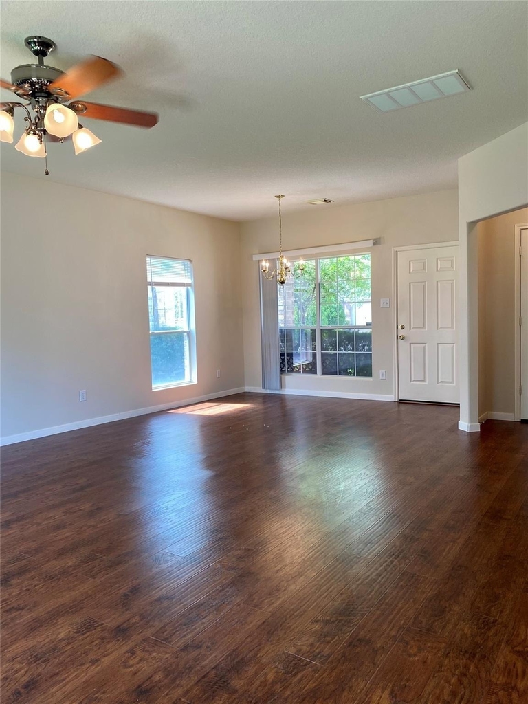 19439 Juniper Vale Circle - Photo 4