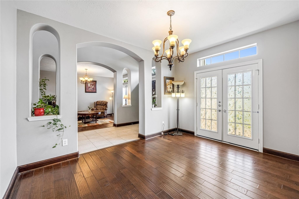 8127 Edenwood Drive - Photo 10