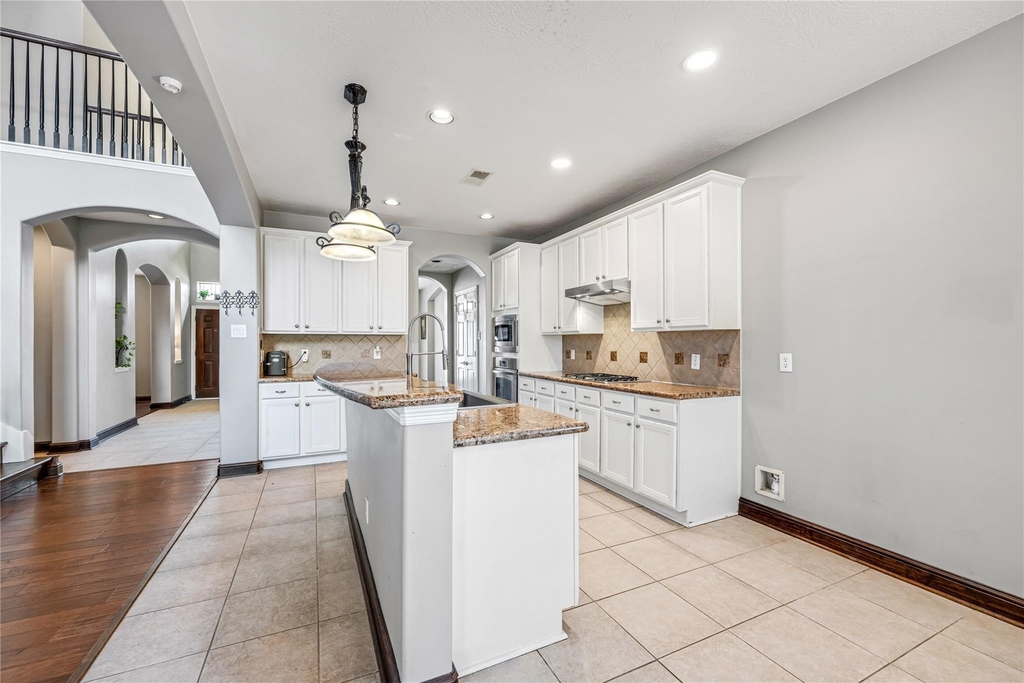 8127 Edenwood Drive - Photo 17