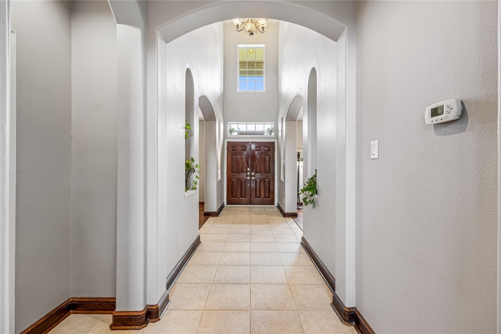 8127 Edenwood Drive - Photo 6