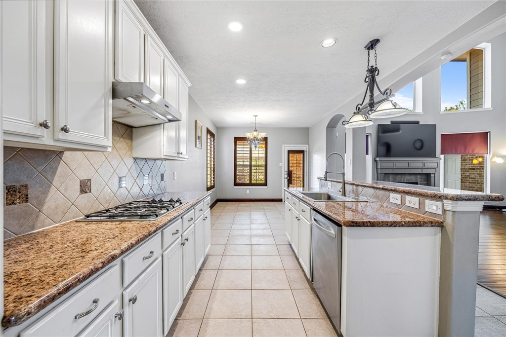 8127 Edenwood Drive - Photo 19
