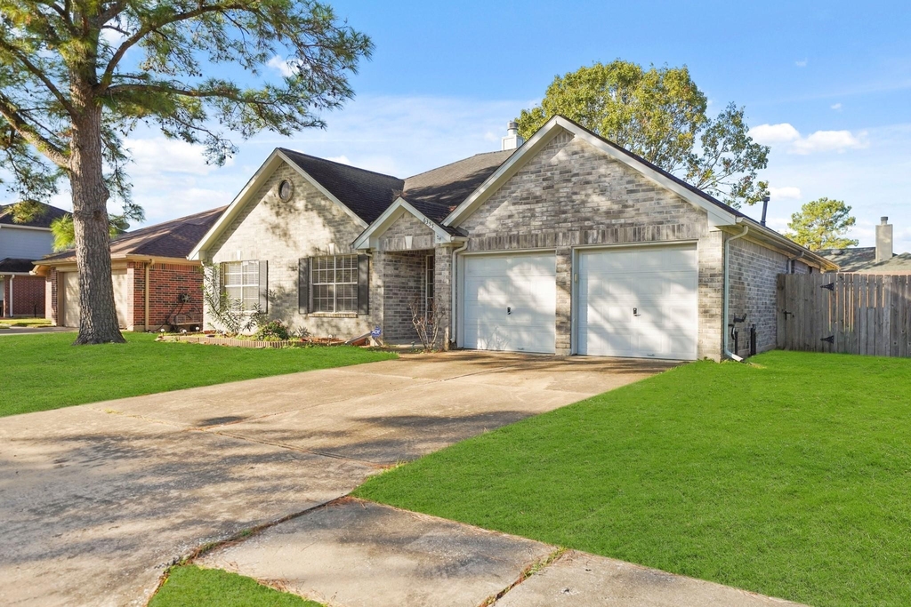 6355 Northland Drive - Photo 3