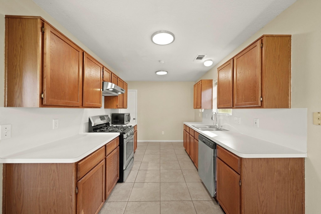 6355 Northland Drive - Photo 26