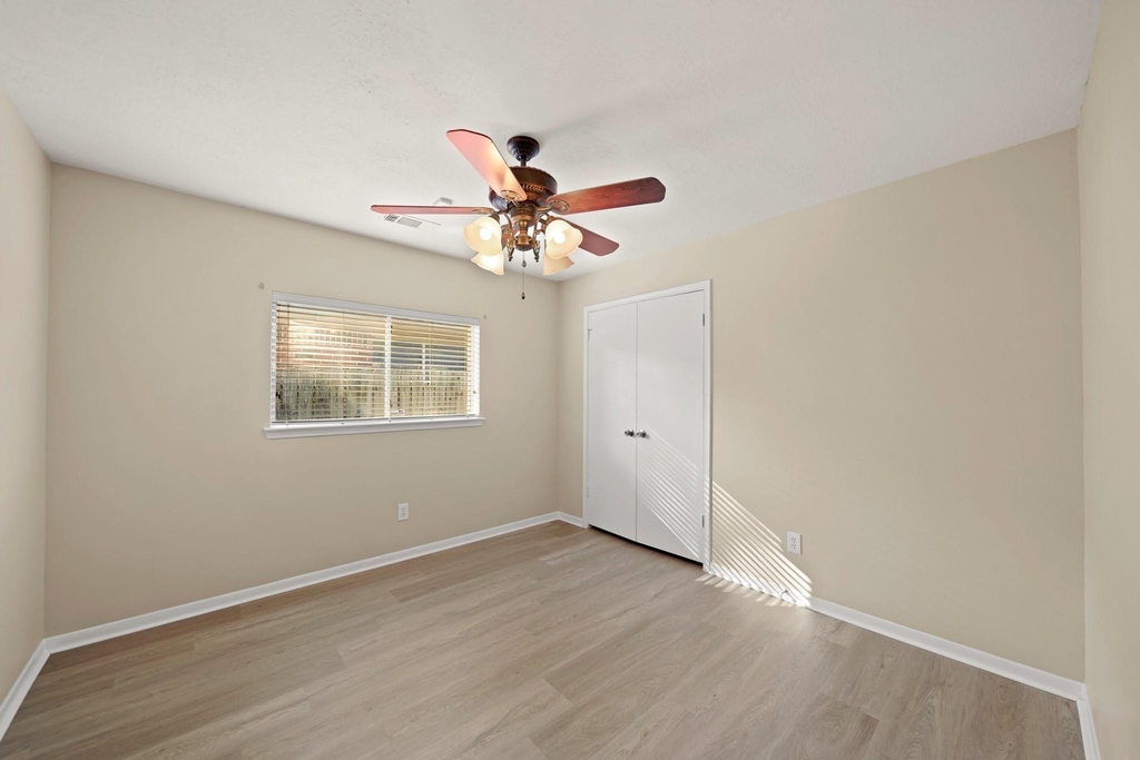 6355 Northland Drive - Photo 7