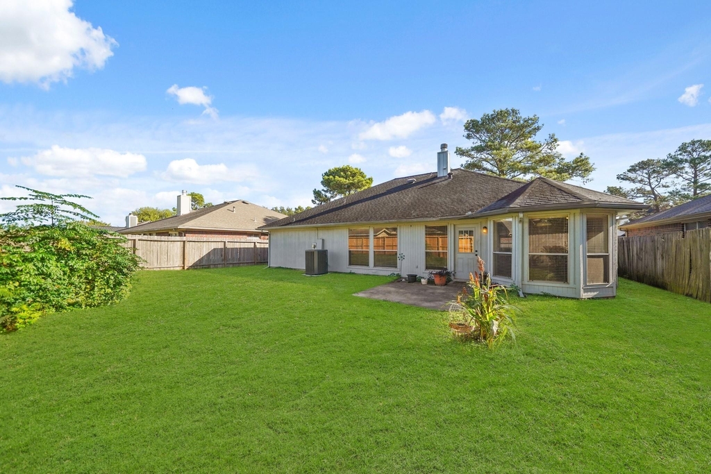 6355 Northland Drive - Photo 33