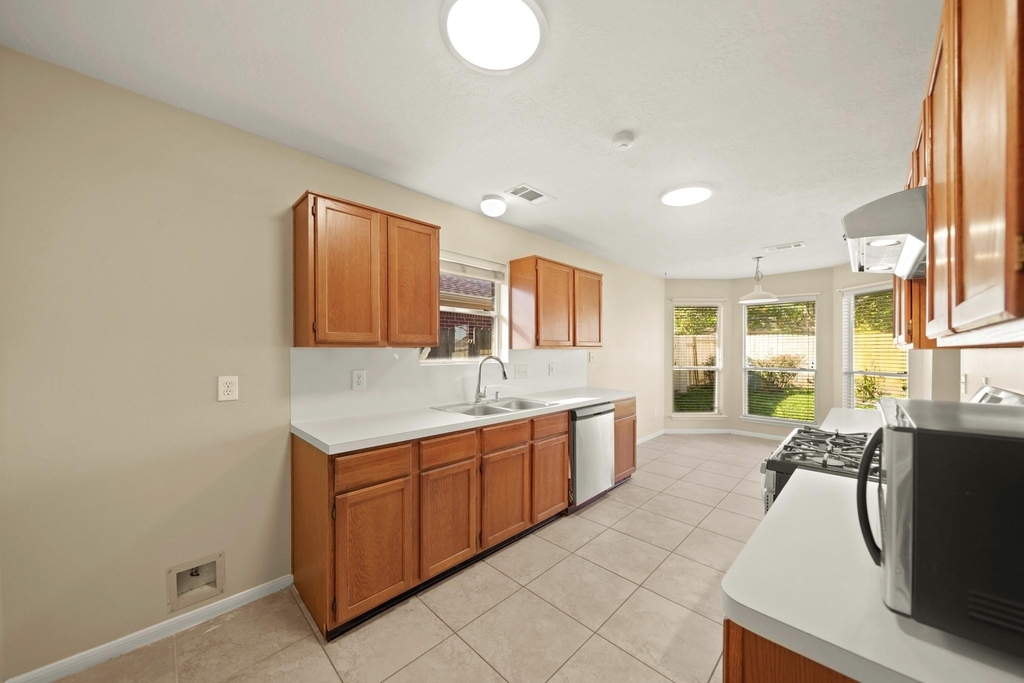 6355 Northland Drive - Photo 30