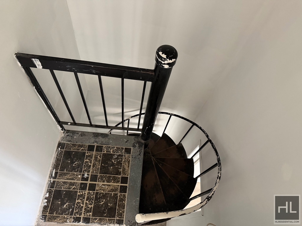 111 Street - Photo 3