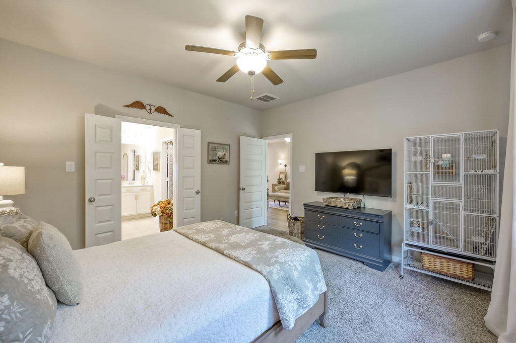 7099 Silverleaf Oak Street - Photo 11