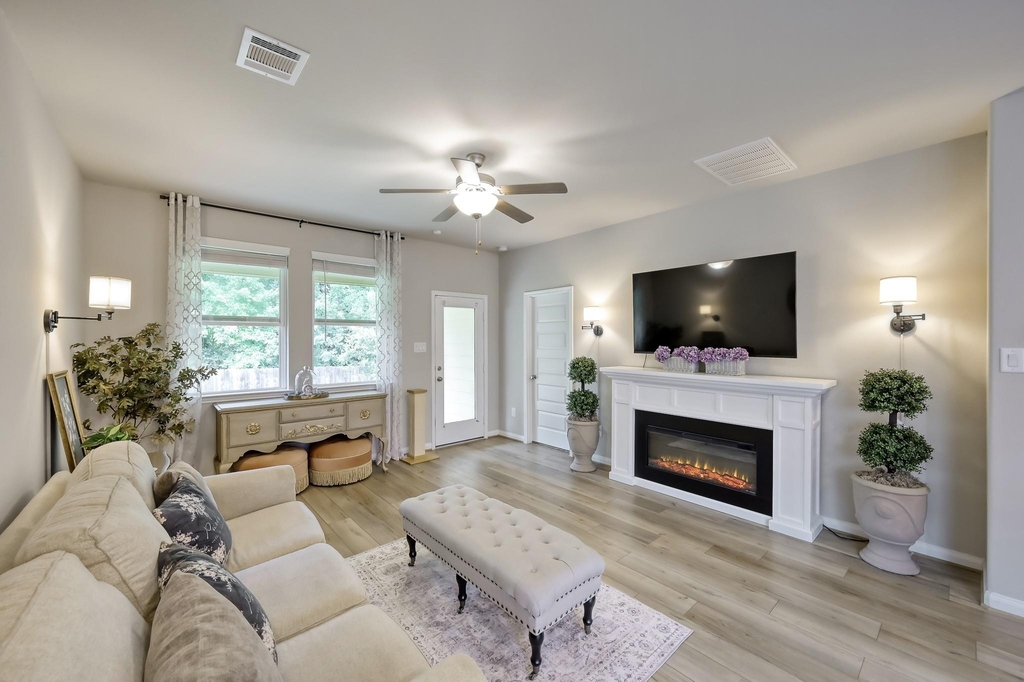 7099 Silverleaf Oak Street - Photo 9