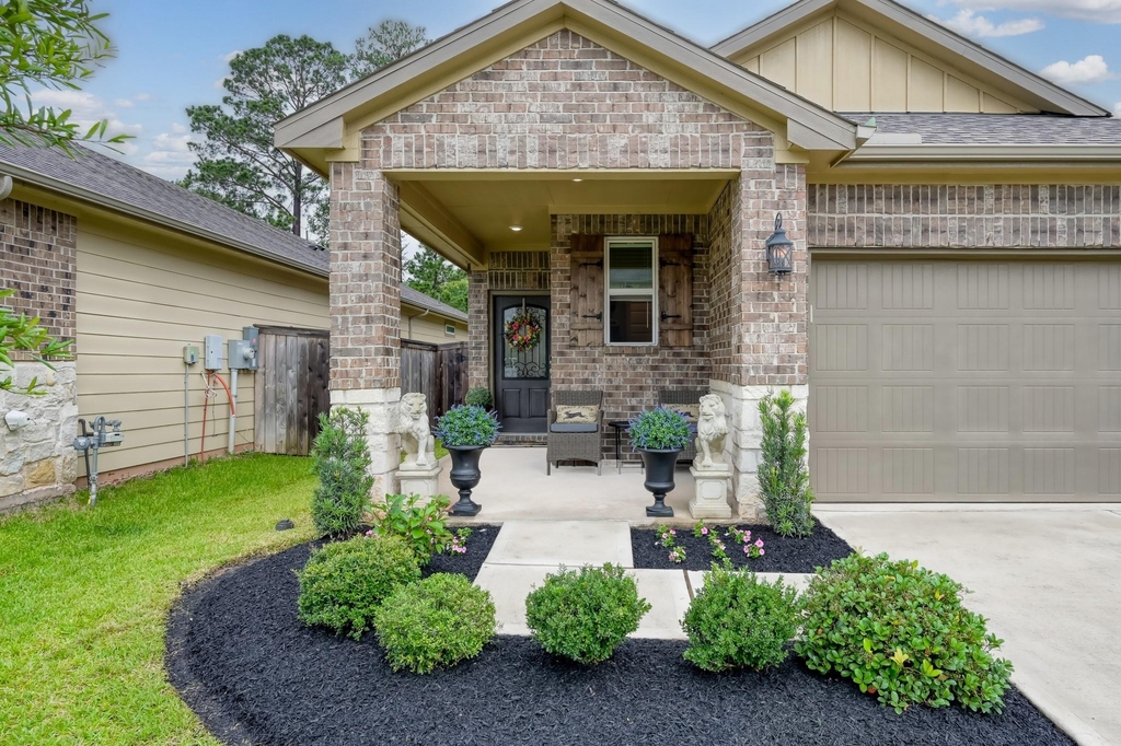 7099 Silverleaf Oak Street - Photo 1