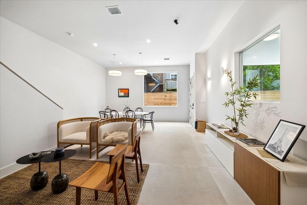 3514 Mount Vernon Street - Photo 3