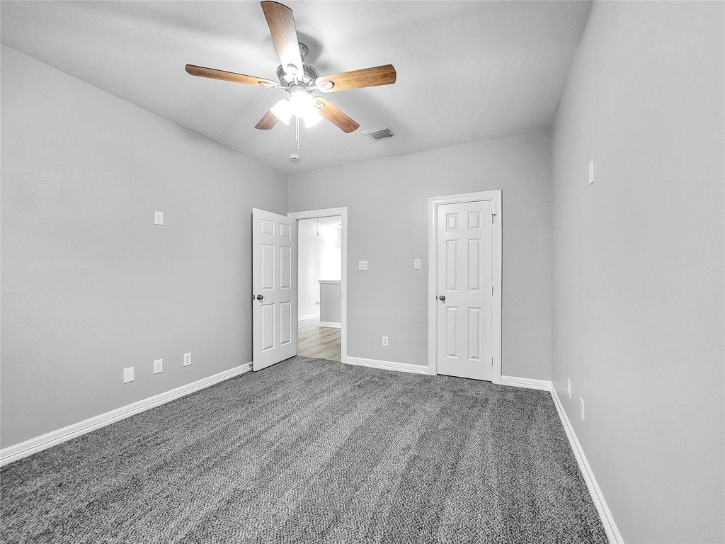 12506 Panther Place Drive - Photo 4
