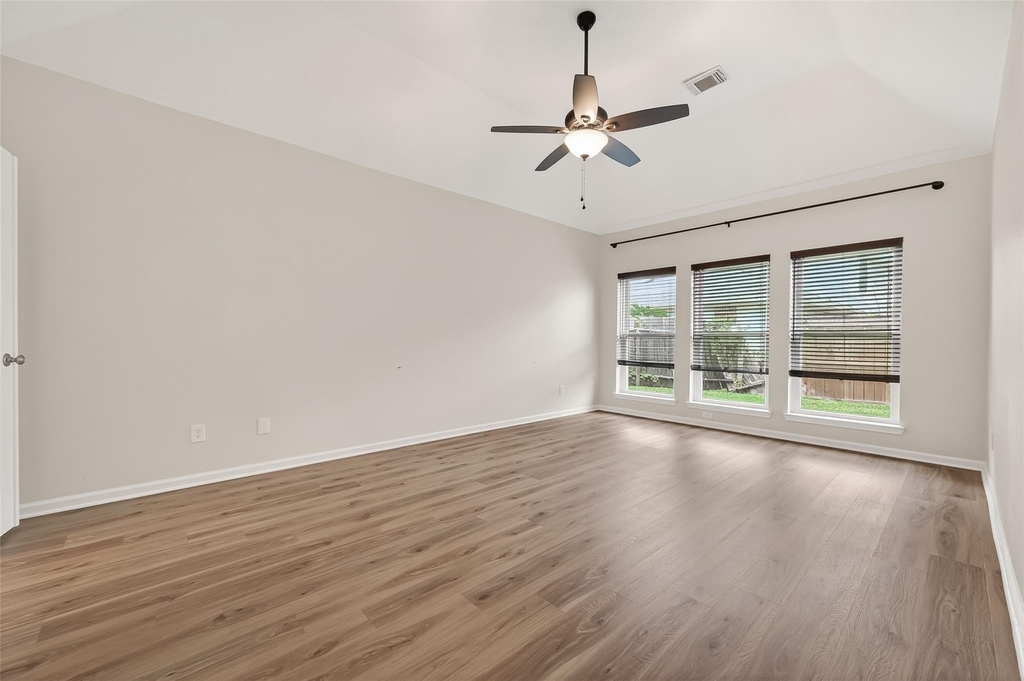 9014 Pheasant Trace Court - Photo 9