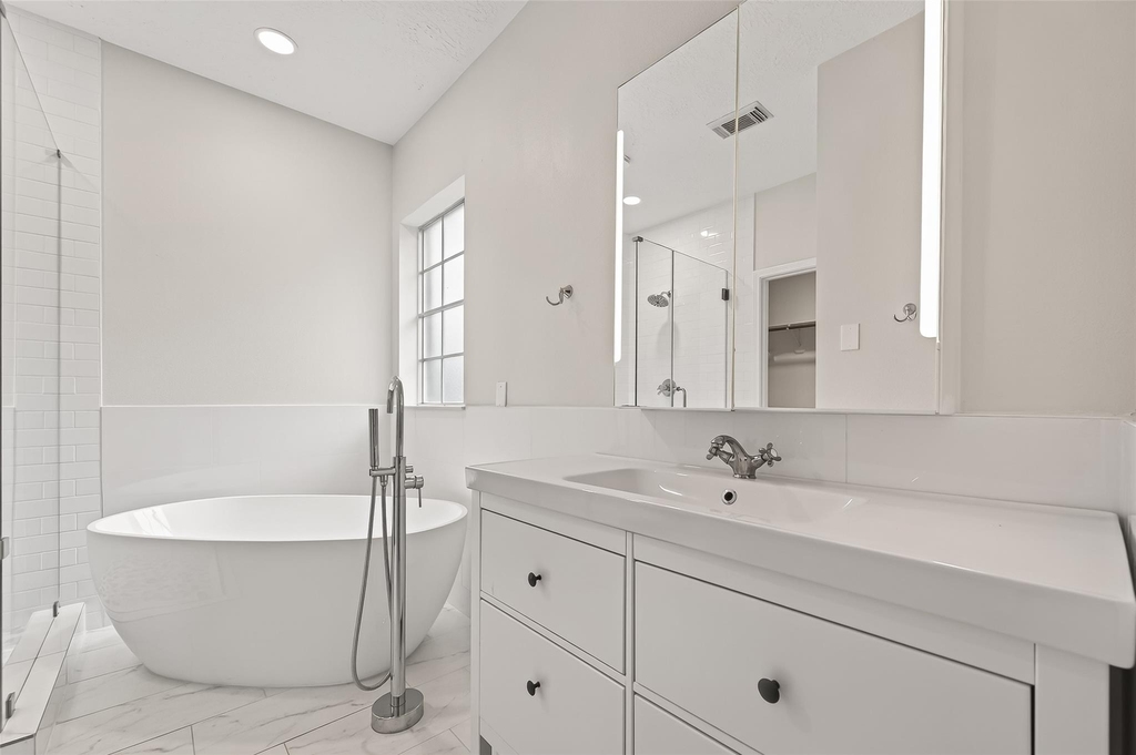 9014 Pheasant Trace Court - Photo 11