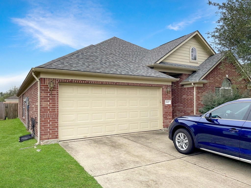 18607 Troon Oak Street - Photo 1