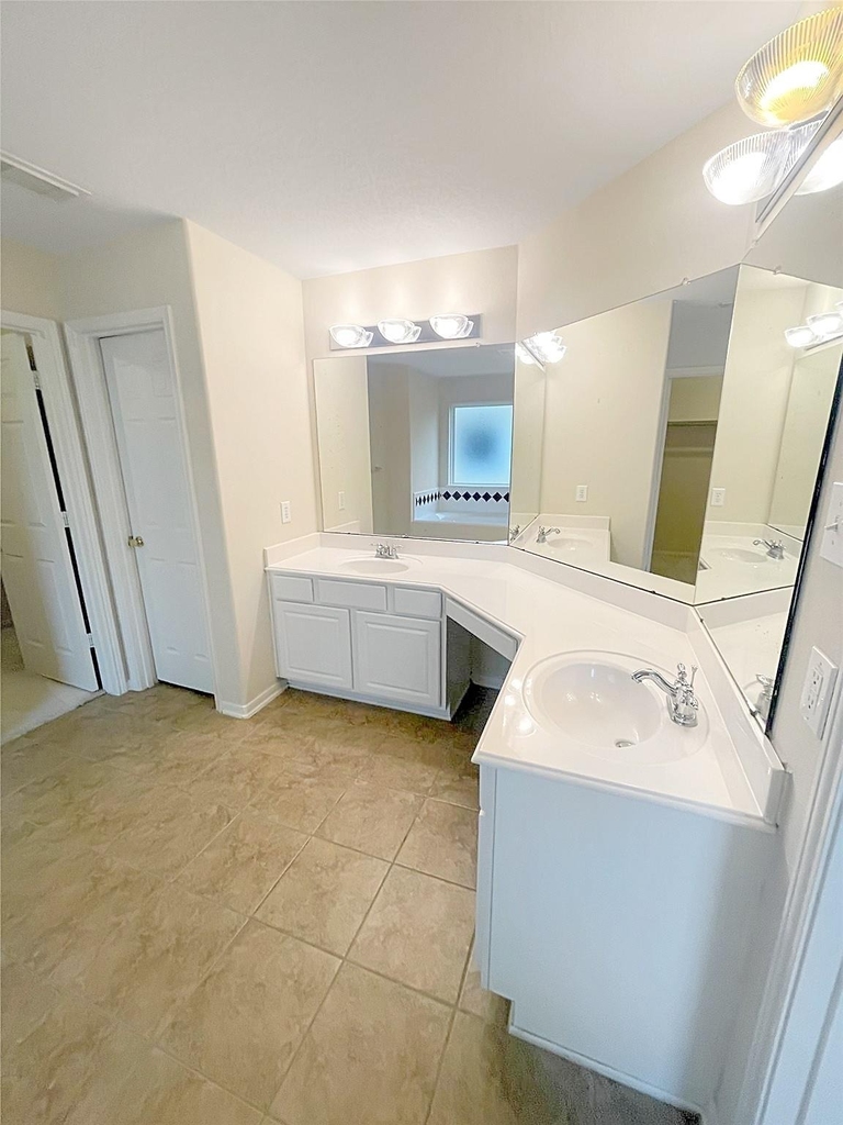 18607 Troon Oak Street - Photo 14