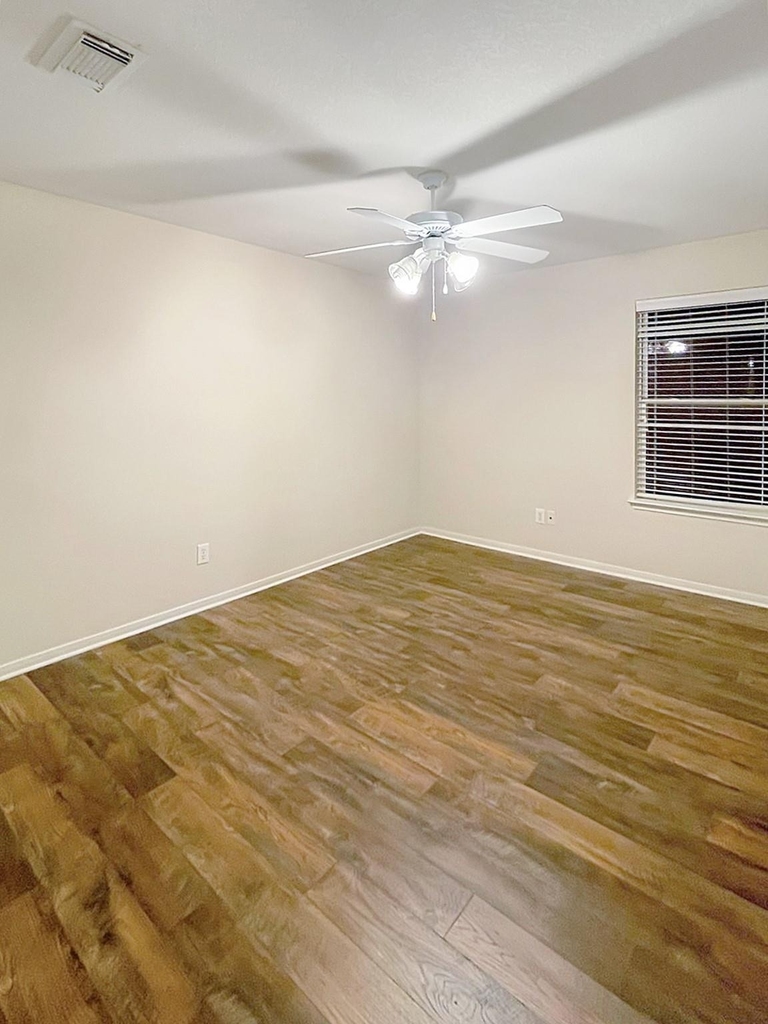 18607 Troon Oak Street - Photo 16