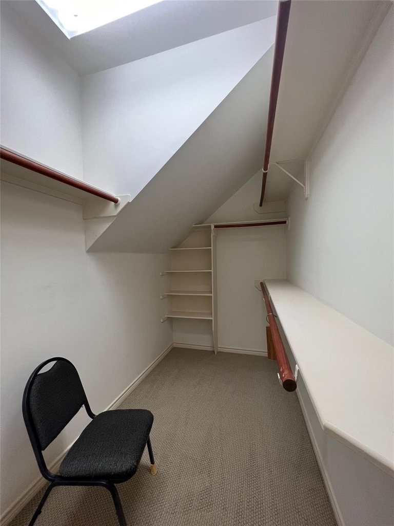 1929 Woodbury Street - Photo 12