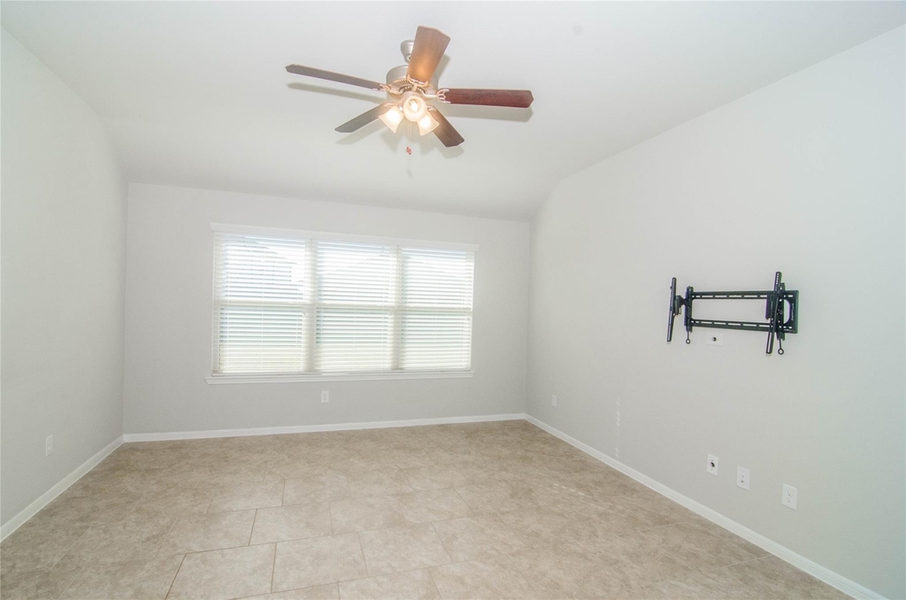 29219 Dunns Creek Court - Photo 8