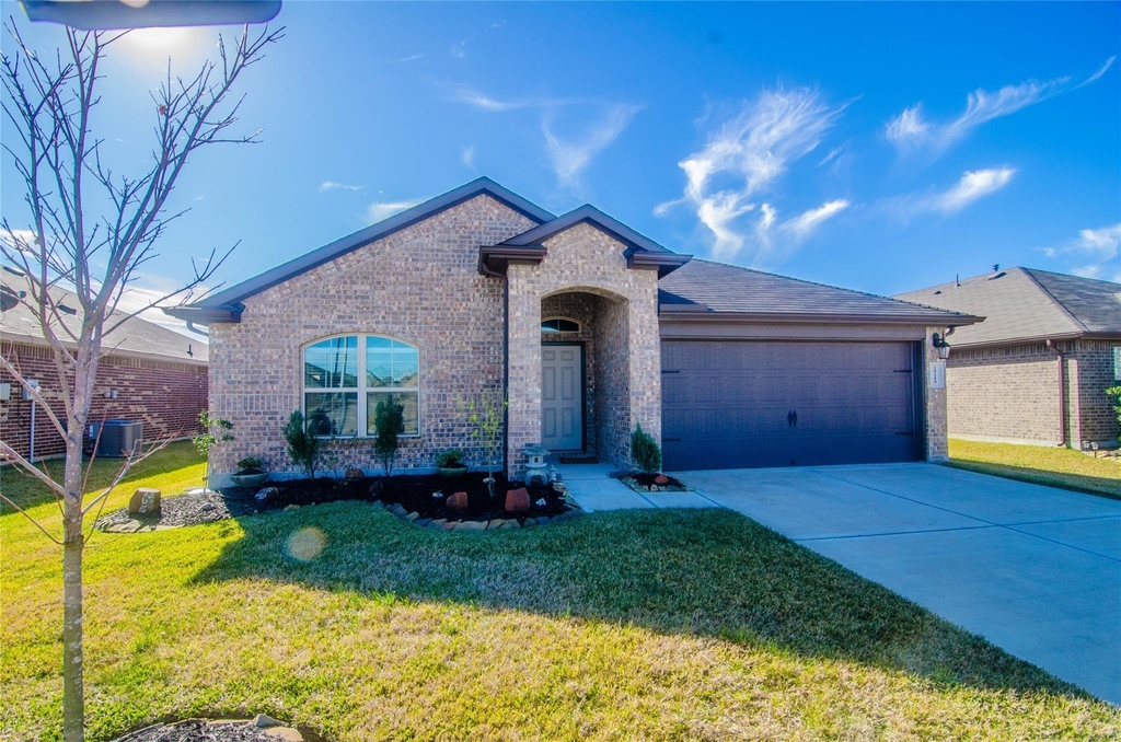 29219 Dunns Creek Court - Photo 1