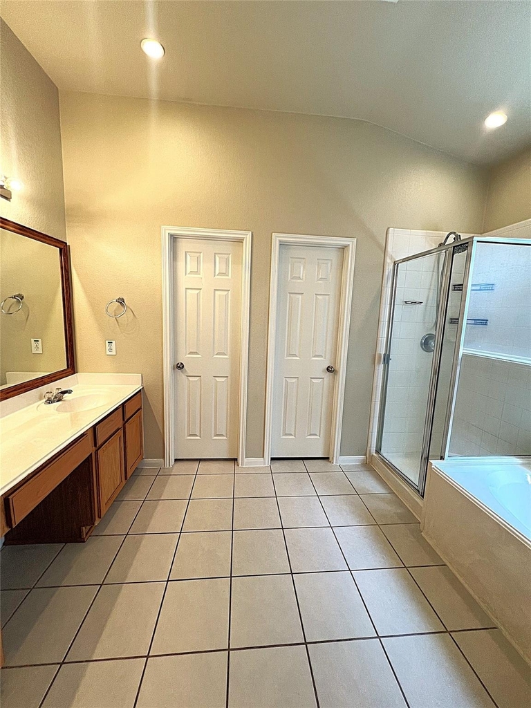 7031 Windy Run Court - Photo 14