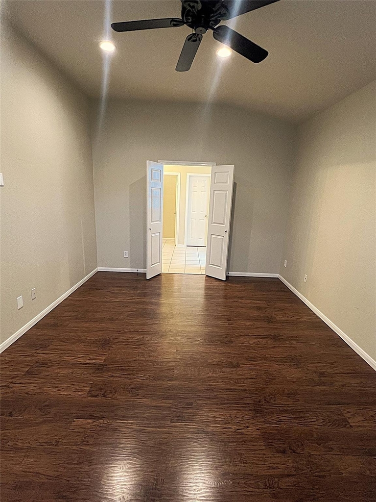 7031 Windy Run Court - Photo 12